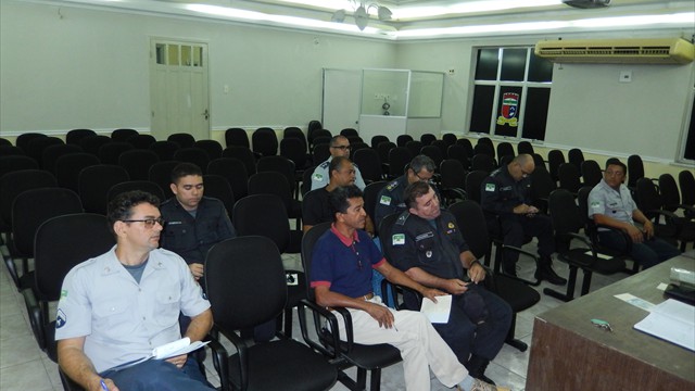 Reunião sobre os 70 Anos da Capelania no QCG