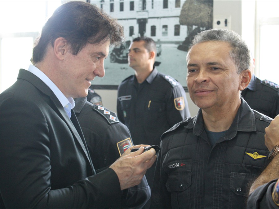 Comprimento do Governador aos Recém Promovidos